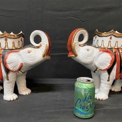 LOT#249: San Marco Ceramic Elephants