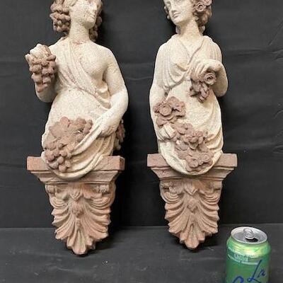 LOT#256: Pair of Ladies Wall Décor