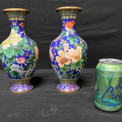 LOT#259: Pair of Cloisonne Vases