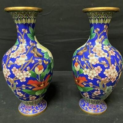 LOT#259: Pair of Cloisonne Vases