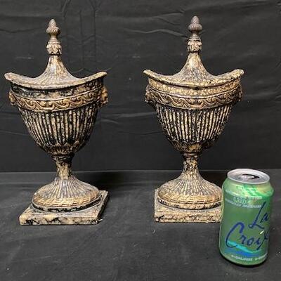 LOT#274: Borghese Faux Urns