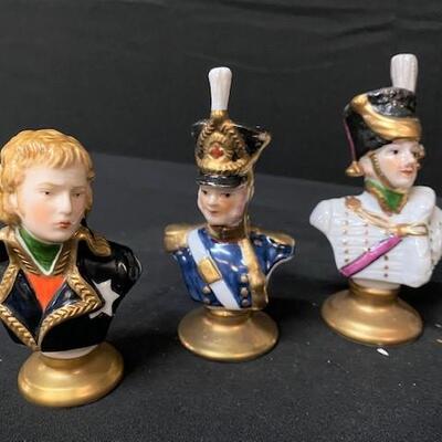 LOT#277: Rudolph Kammer & Limoges Porcelain Military Busts
