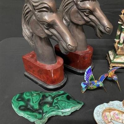 LOT#296: DÃ©cor Lot #5