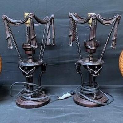 LOT#307: Pair of Balloon Lamps