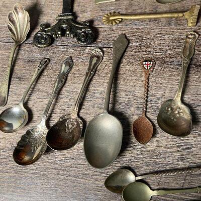 55: Spoon Collection and Display