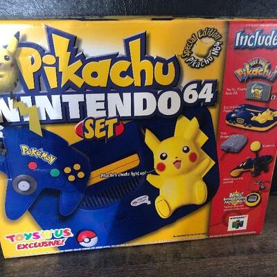 79: Pikachu Nintendo 64 Set Consolue + controller