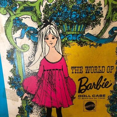 88: Vintage Barbie Doll Case