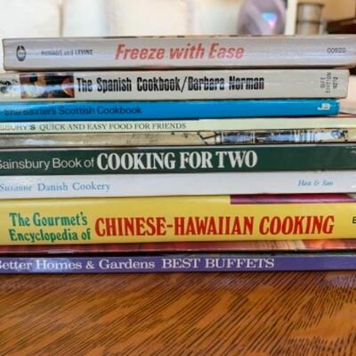 Lot 80. Collection of cooking pamphlets and books--$15