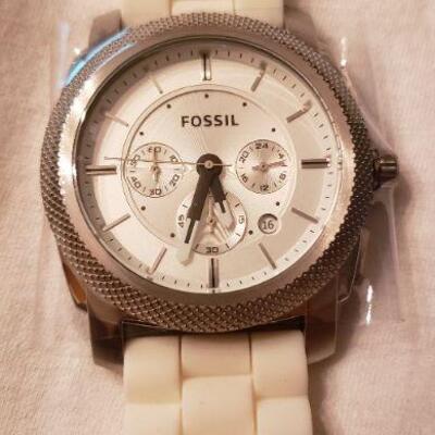 New Fossil Machine Chronograph Silicone Watch - White Fs4805