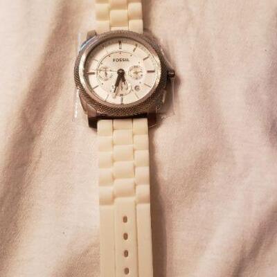 New Fossil Machine Chronograph Silicone Watch - White Fs4805