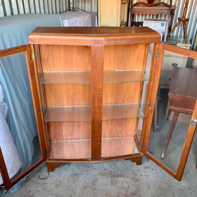 Lot 102 - Antique 1920s Display Cabinet 