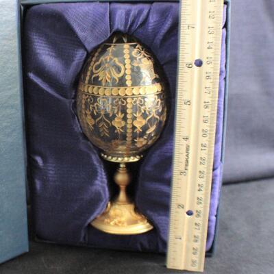 LOT#352: Faberge Gatchina Palace Egg
