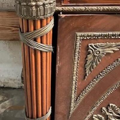 LOT#374: Louis XV Style Buffet