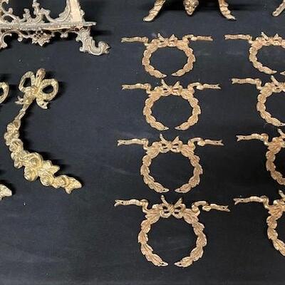 LOT#380: 17 Brass/Bronze Accessories Including Easels