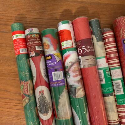 Lot 68 - New Rolls Holiday Wrapping Paper