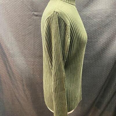 Basic Editions Forrest Green Woman's Turtleneck Ribbed Sweater Size Large