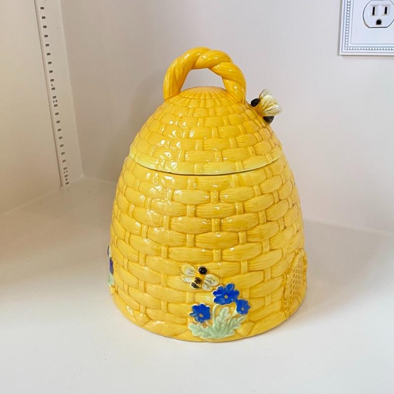 Yellow Cookie Jar