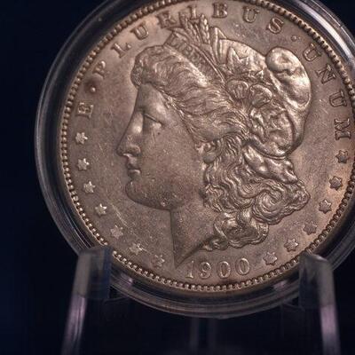 1900 P UNC Morgan Silver Dollar  100
