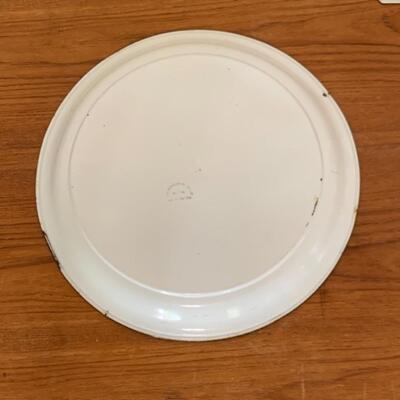 Lot 81 - Vintage MCM BBQ Tray and More