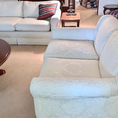 LOT 3 WHITE LOVE SEAT 2 CUSHION