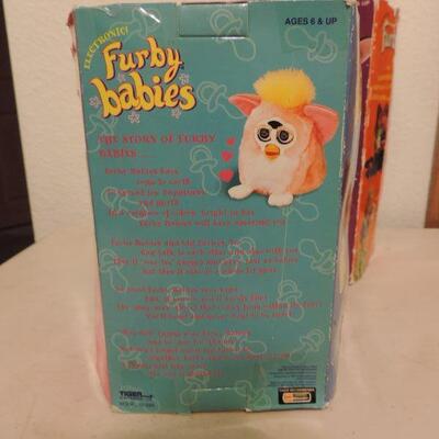 VINTAGE FURBYS