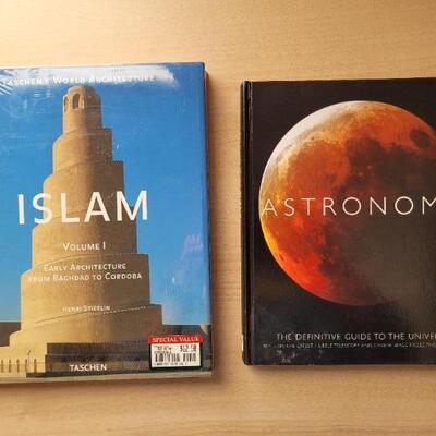 Lot #42: (2] Large Hardback Coffee Table Educational Reference Books ðŸ“š 