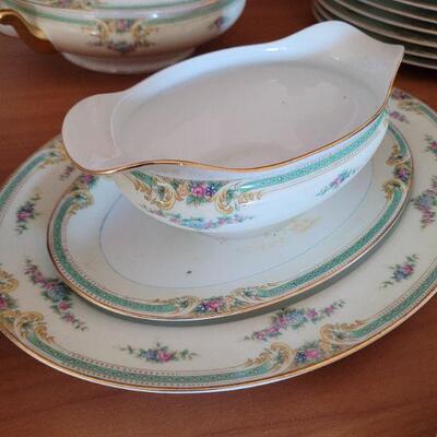 Lot #56: Vintage NORITAKE Plaza Fine China Set