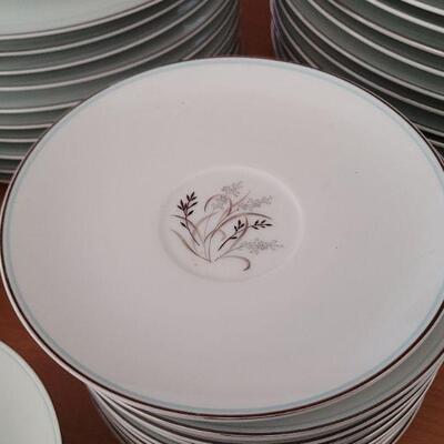 Lot #57: Vintage NORITAKE Taryn Fine China Set