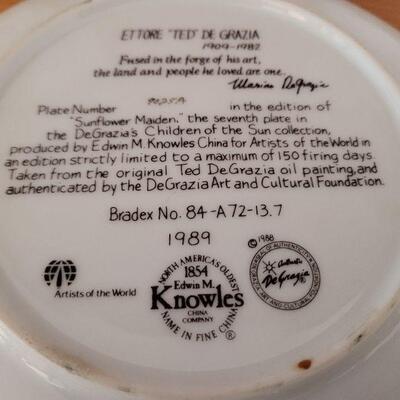 Lot #58: Vintage TED DE GRAZIA "Sunflower Maiden"Art Plate 