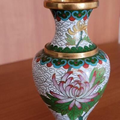 Lot #61: Small Vintage Cloisonne Vase 