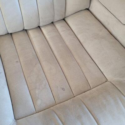 Lot #80: Large Microfiber Reclining Couch w/ Charger and Storage TESTED A+ 