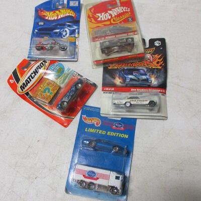 Lot 89 - Hot Wheels & Matchbox Cars