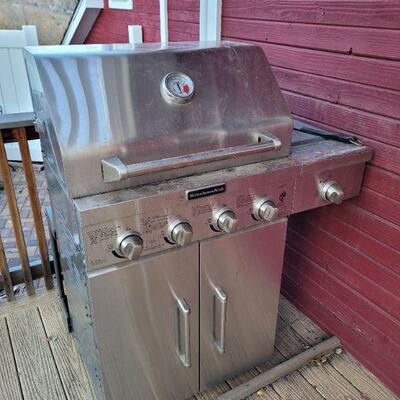 Lot #88: Outdoor Grill by KITCHENAID 