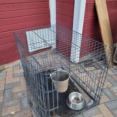 Lot #89: Large Dog Kennel