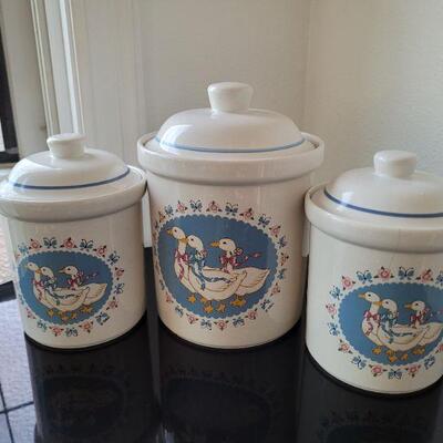 Lot #94: Vintage Set of (3) RIBBON GEESE Kitchen Canisters