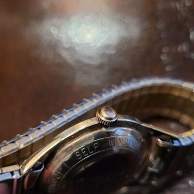 Lot #97: Vintage 36.5mm BENRUS 10K Gold Filled Self Winding Automatic Watch TESTED A+