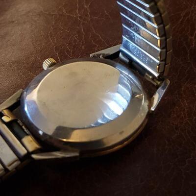 Lot 103: Vintage WYLER Incaflex Movement Watch - Needs Servicce