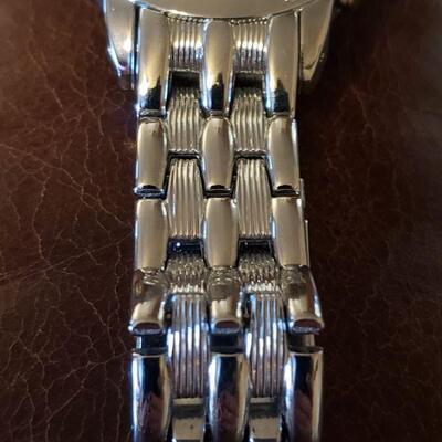 Lot 104: Swiss Sport Watch - Needs Battery