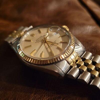 Lot 117: Vintage 1970's/80's ROLEX Automatic Oyster Perpetual DATEJUST w/ 14k Gold Fluted Bezel & Original JUBILEE Bracelet...