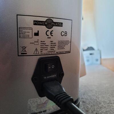 Lot #119: Power Plate MY5 Professional Grade TESTED A+ 