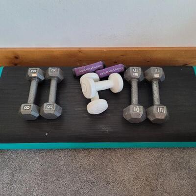 Lot #124: Assorted Exercise Equipment (Step, Barbells, etc.)
