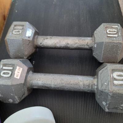 Lot #124: Assorted Exercise Equipment (Step, Barbells, etc.)
