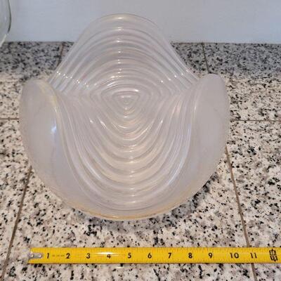 Lot #131: Vintage ABSTRACT Art Glass Container Mid Century Modern 