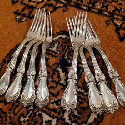 Lot #139: Vintage STERLING SILVER Reed & Barton BURGUNDY? Dinnerware Set (32 pcs.)