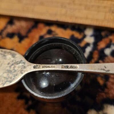 Lot #149: (4) Antique/Vintage Sterling Silver Spoons and Jam Knife