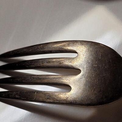 Lot #159: Assorted Vintage Silverplated Flatware (39 pics total)