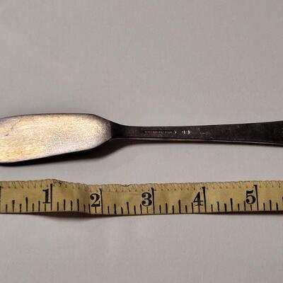 Lot #159: Assorted Vintage Silverplated Flatware (39 pics total)