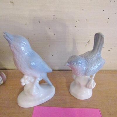 LOT 106  COLLECTIBLE BIRDS AND MORE