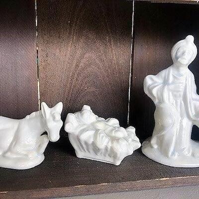 Nativity scene set