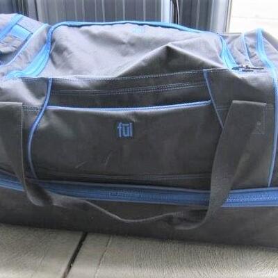 Suitecase/duffle bag